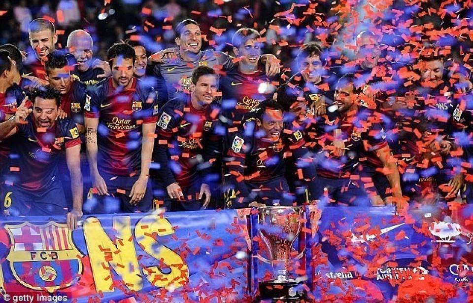 Desde 35€ Chándal  / * Consultar precios